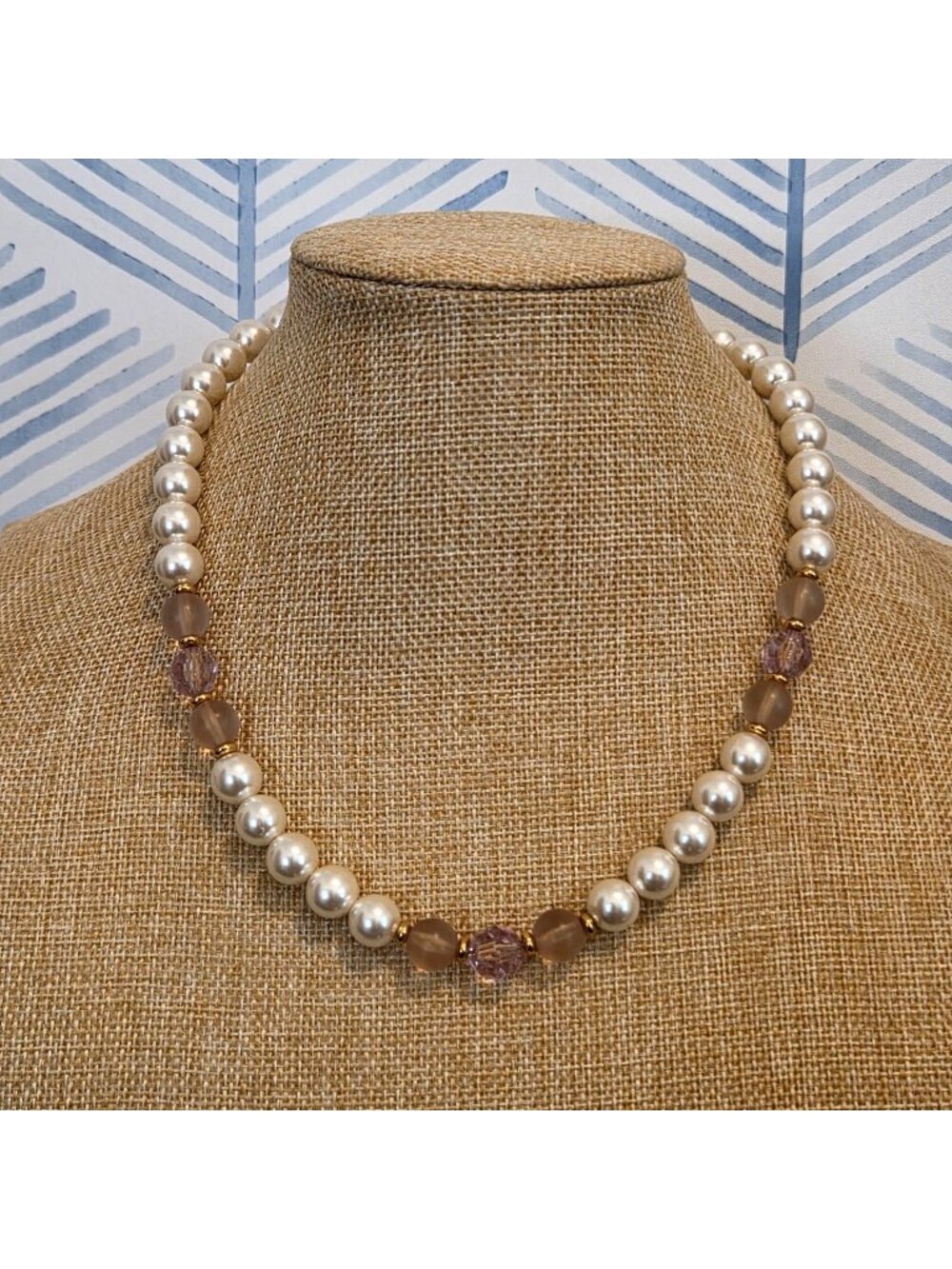 Napier Vintage Faux Pearl & Pink Lucite Accent Beaded 16 In Necklace